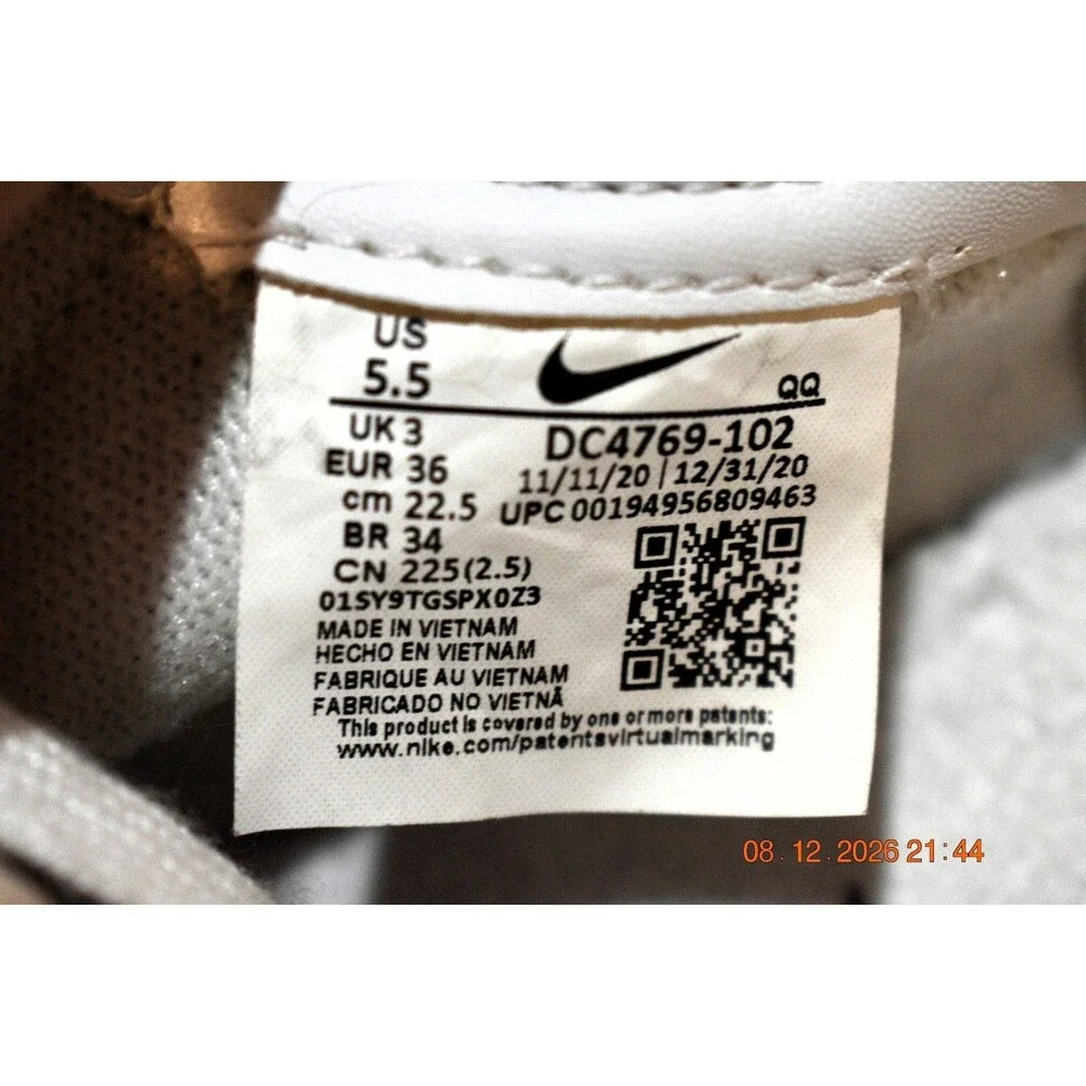 Nike Blazer Low ’77 Vintage – White Black Suede – Women’s Size 5.5